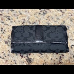 COACH Black Signature Large Trifold Checkbook Wallet